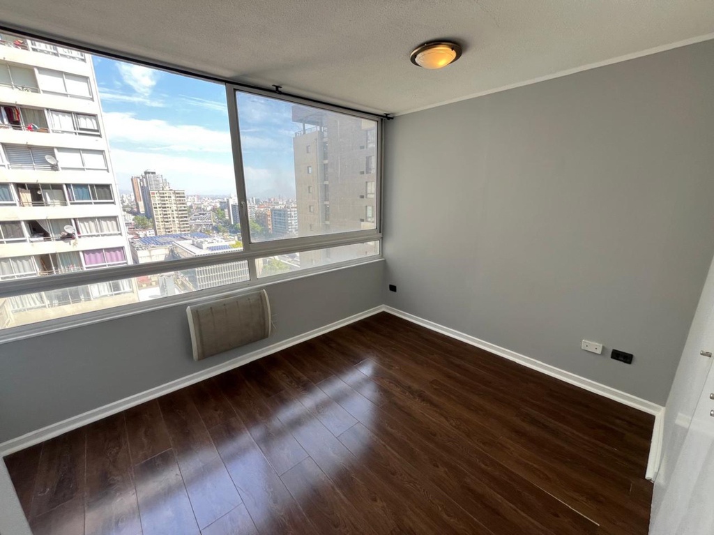 TIPSPROPIEDADES VENDE DEPARTAMENTO EN MARIO KREUTZBERGER 1520, SANTIAGO CENTRO