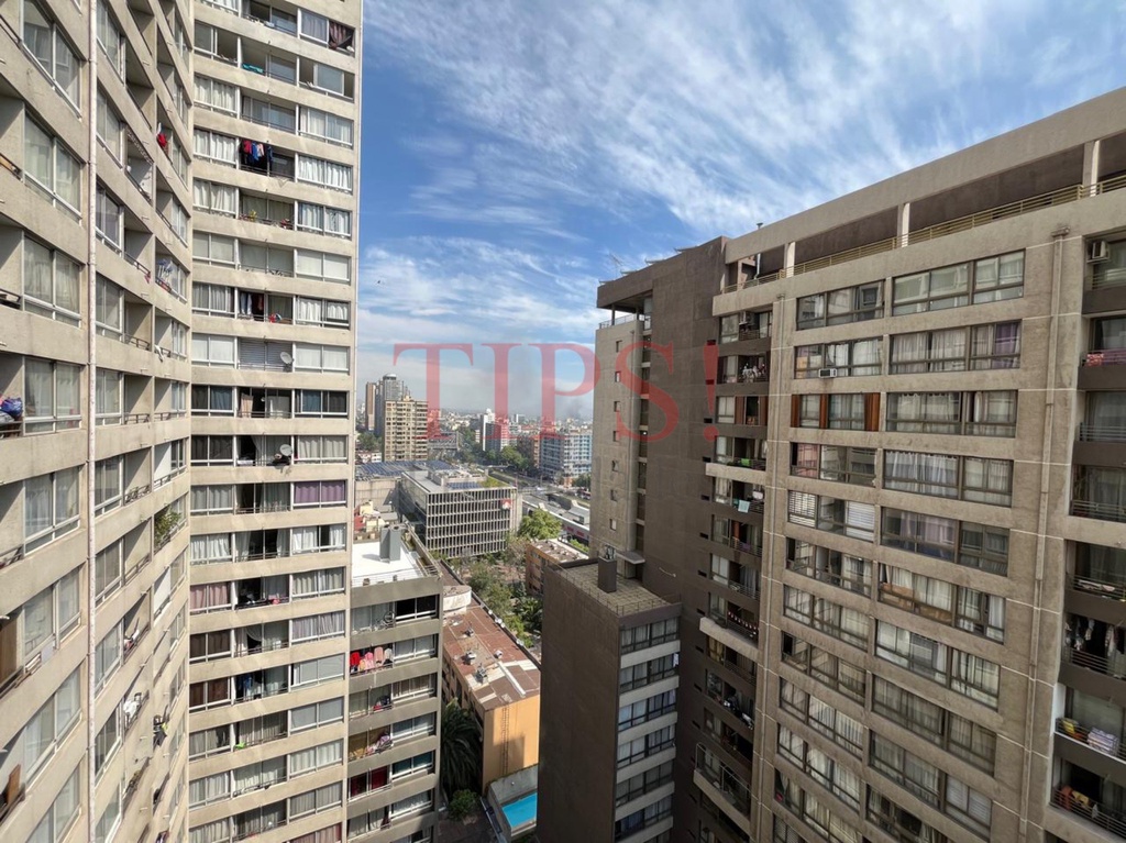 TIPSPROPIEDADES VENDE DEPARTAMENTO EN MARIO KREUTZBERGER 1520, SANTIAGO CENTRO