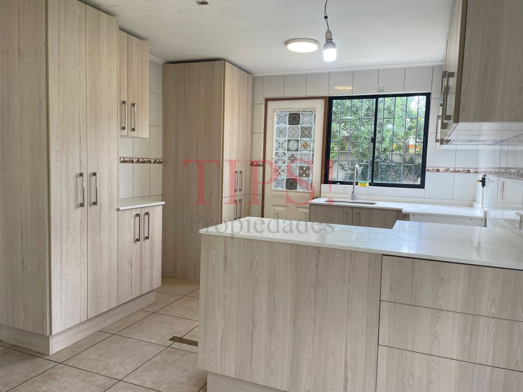 TIPSPROPIEDADES ARRIENDA CASA EN CONDOMINIO LOS OLMOS,PEÑAFLOR