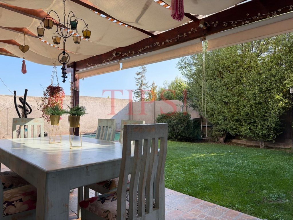 TIPSPROPIEDADES VENDE CASA EN CALLE BLUDENZ ALT. 4900, LO BARNECHEA