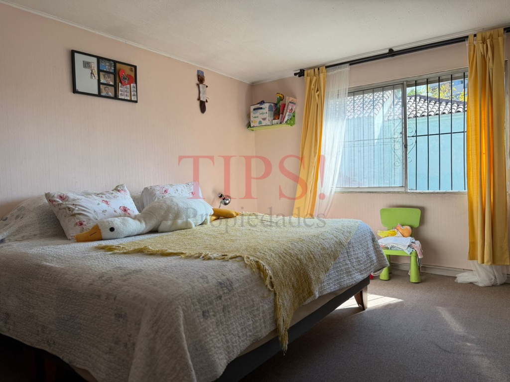 TIPSPROPIEDADES VENDE CASA EN CALLE MANUEL DE SALAS ALT. 600, ÑUÑOA