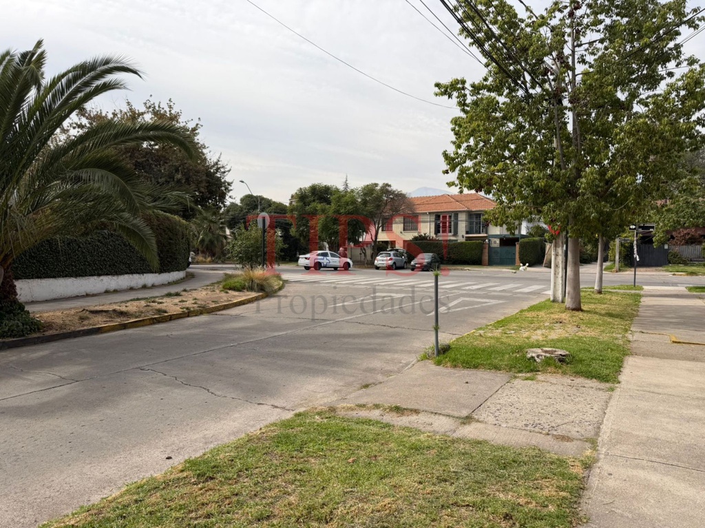 TIPSPROPIEDADES ARRIENDA CASA EN CALLE LOS ALMENDROS ALT.3600, ÑUÑOA